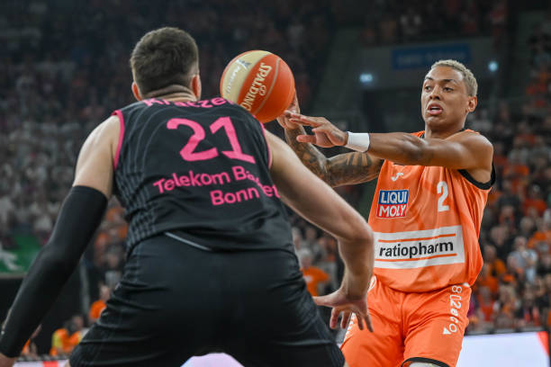 在西甲的表 在西甲的表