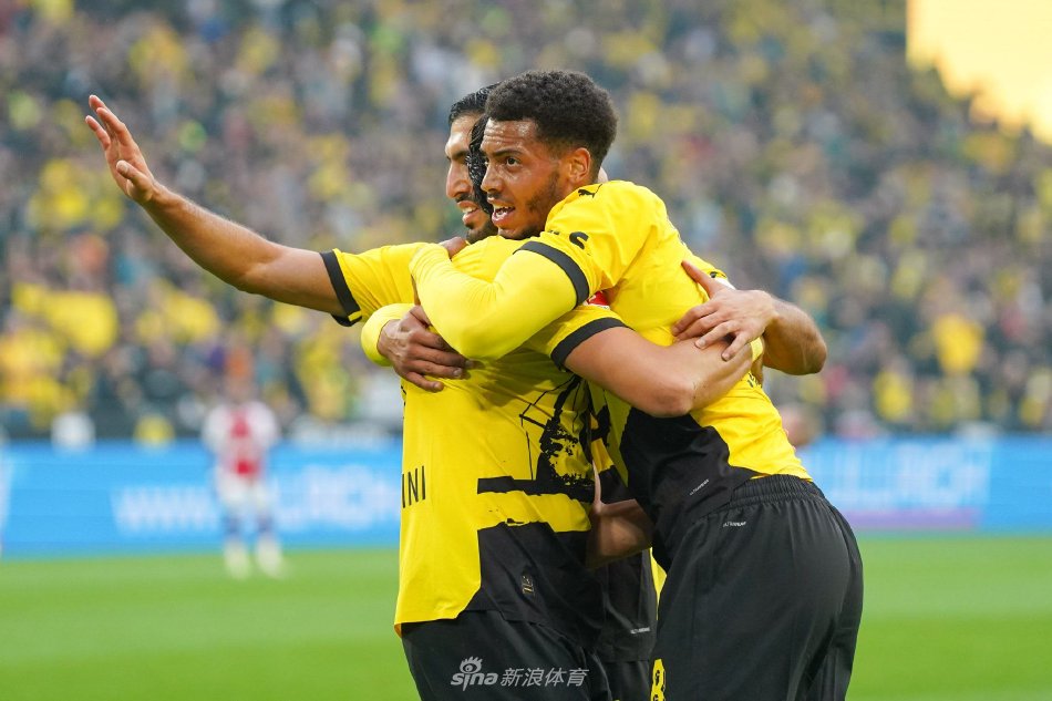 伦纳德的比 伦纳德的比