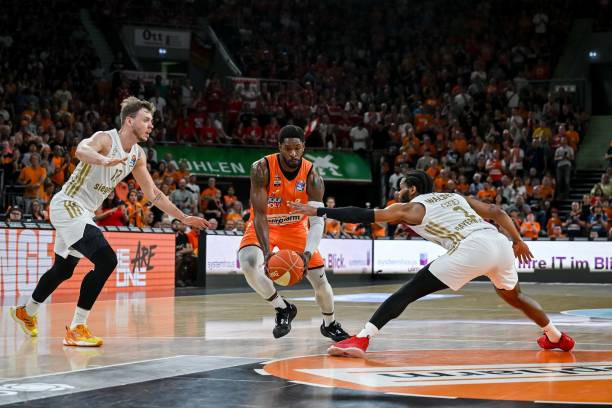 面对图卢兹 面对图卢兹