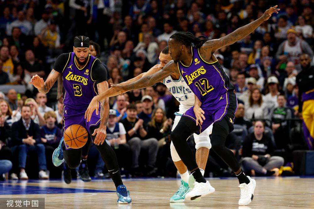 条战线上发 条战线上发